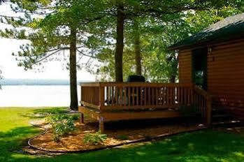 Sugar Lake Lodge Grand Rapids Ngoại thất bức ảnh
