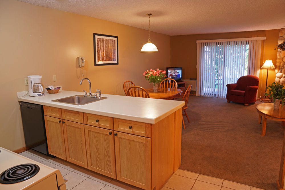 Sugar Lake Lodge Grand Rapids Ngoại thất bức ảnh