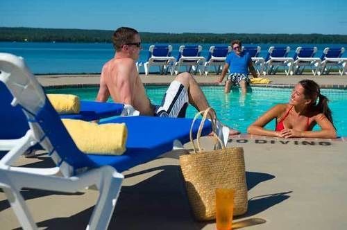 Sugar Lake Lodge Grand Rapids Ngoại thất bức ảnh